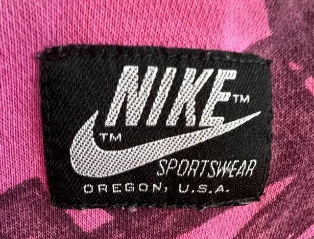 Nike  hot pink logo cropped sweatshirt, excellent condition, size 1X