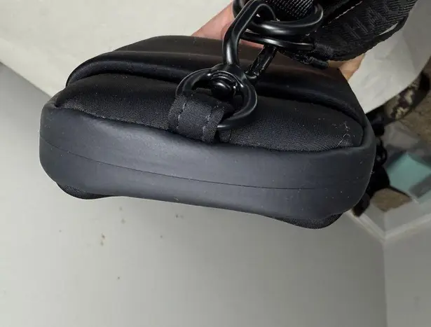 Thacker Black Cocoon Phone Wallet