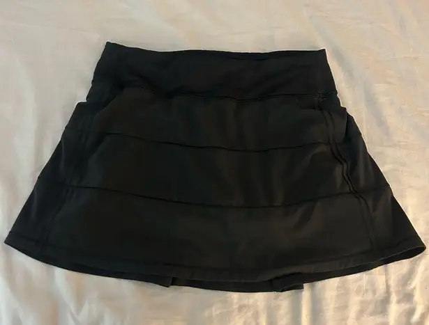 Lululemon  4 Pace Rival Skirt Black, Mini Skorts Has Shorts Underneath