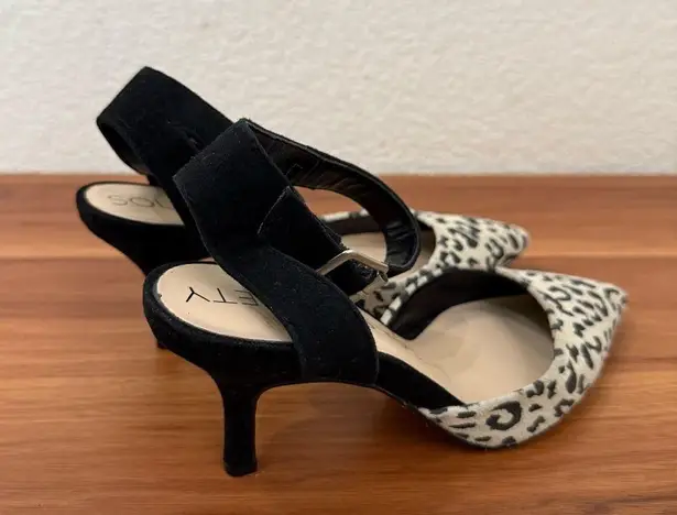 Sole Society Olyvia Cheetah Suede Pointed Toe Ankle Strap Kitten Pumps Size 6