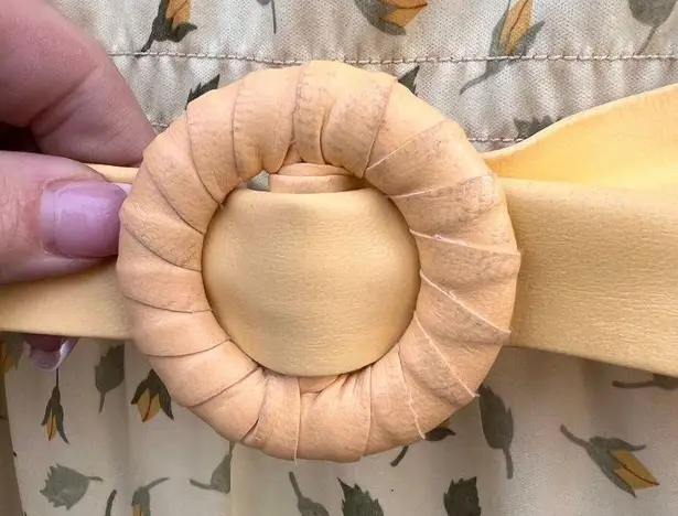 Leslie Fay Vintage floral feather leaf yellow belted dress