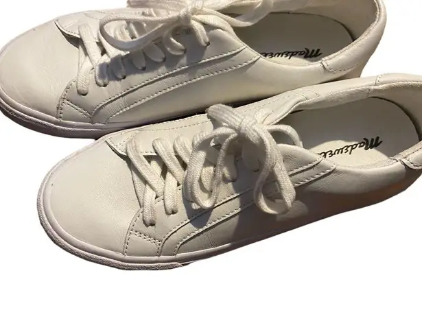 Madewell Sidewalk Low Top Leather Size 7 White Sneakers. Casual, walking shoe.