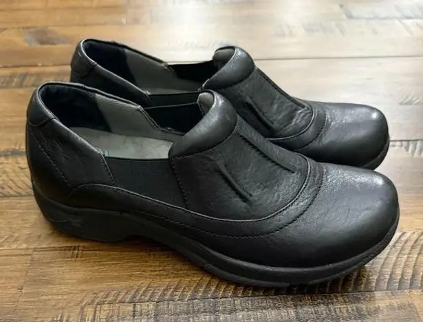 Dansko Womens Clogs Shoes Black Leather Slip On Low Heel Round Toe Comfort 40