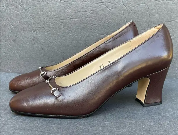 Etienne Aigner Vintage Brown Leather Pumps 7.5 Wide Horse Bit