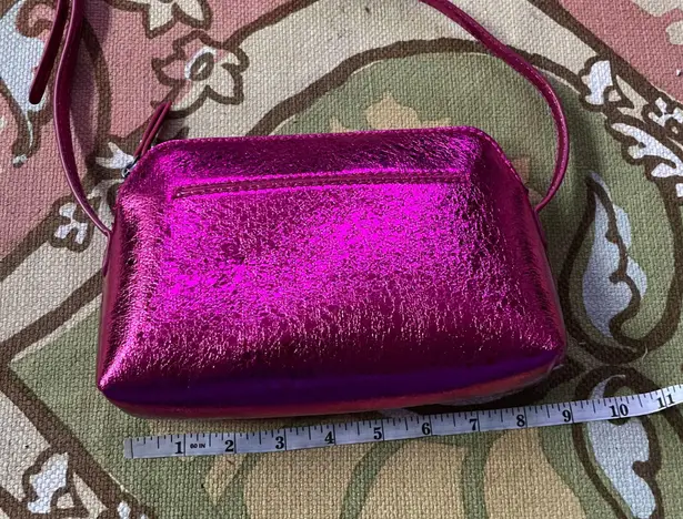 Universal Threads NWT Addison Crossbody Bag Metallic Hot Pink Fuchsia messenger shoulder purse coquette colorful bright neon flashy festival club night out vintage y2k