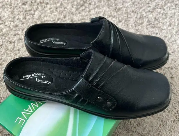 Easy Street Holly SlipOn Comfort Mules, Size 9M New in Box