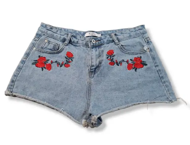 Runway Paris Jean Shorts Size Large Cut Off Blue Denim Shorts Embroidered Roses Embroidery