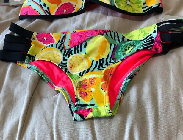 Body Glove tutti Colorful Fruit Print Bikini Set small top xsmall bottoms - Image 2