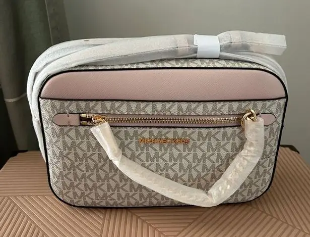 Michael Kors Cream Blush Pink Crossbody Bag Jet Set Signature Style Chain Logo