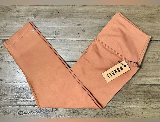 Nobull NWT Women’s High Rise Crop Tight - Small - Toffee