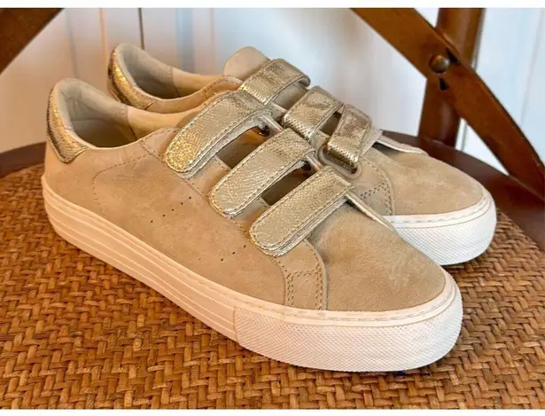 No Name suede three strap closure sneaker size 37/6.5 Tan