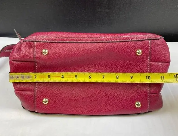 London Fog Women's Red Crossbody / Handle bag SKU 4282