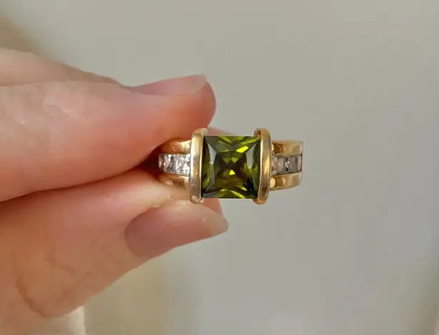 Ecco Green Square Stone Thick Signet Band Ring Jade Olive Sage Earthy Classic Jewelry