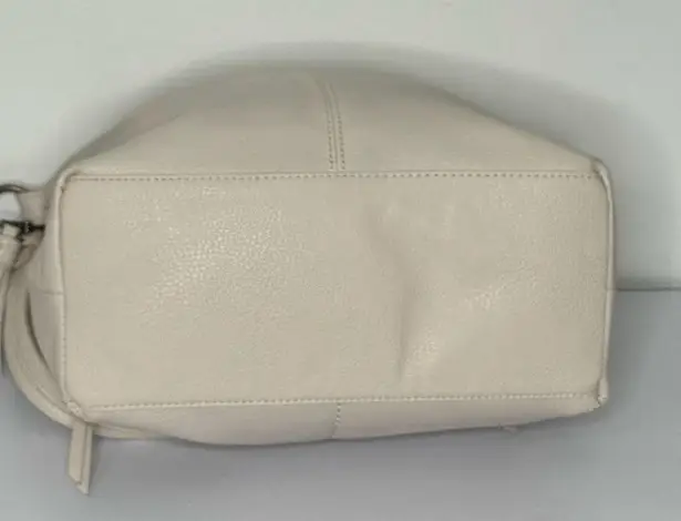 The Sak Collective LADERA Cream Pebbled Leather Crossbody Bag Purse Tassled Silver