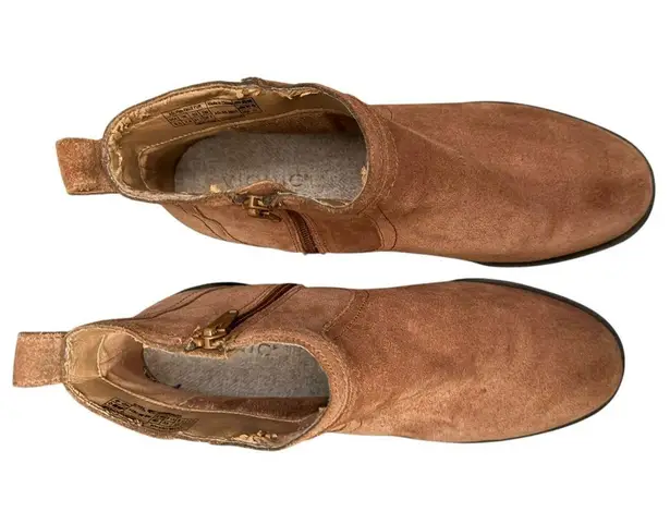 Vionic Aslynn Sz 9.5 lug sole Sherpa lined water repellent boots orthotic shoes