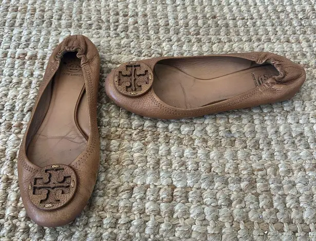 Tory Burch  Reva Tumbled Royal Tan Logo Ballet Flats Size 9.5