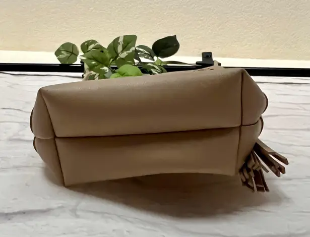 Boutique Faux Leather Eyelet Bag