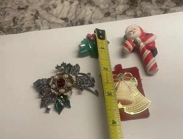 Lot Of 4 Christmas Holiday Brooch Pins Bell / Holly Leaves / Candy Cane / Flower