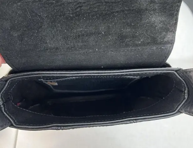 Vintage Bag Black Leather Crossbody Silver Heart Concho Adjustable Strap READ - Image 11