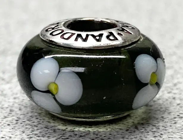 Pandora  Retired Black Flowers Murano Glass Sterling Silver Charm ALE 925
