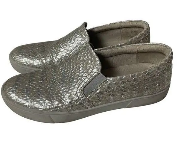 Naturalizer  Marianne Size 7 Silver Slip On Shoes Metallic Urban Mist Gray