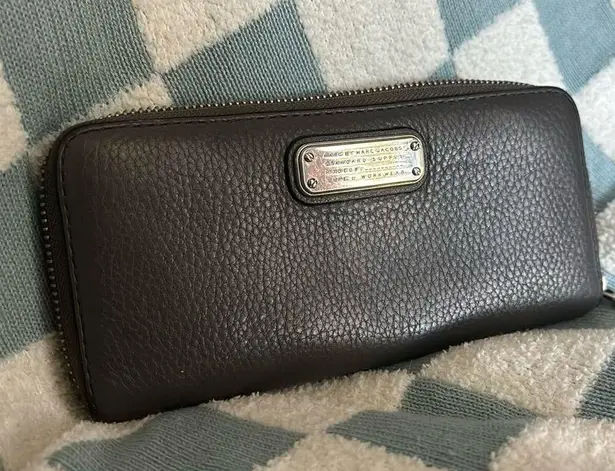 Marc by Marc Jacobs Zipper Wallet