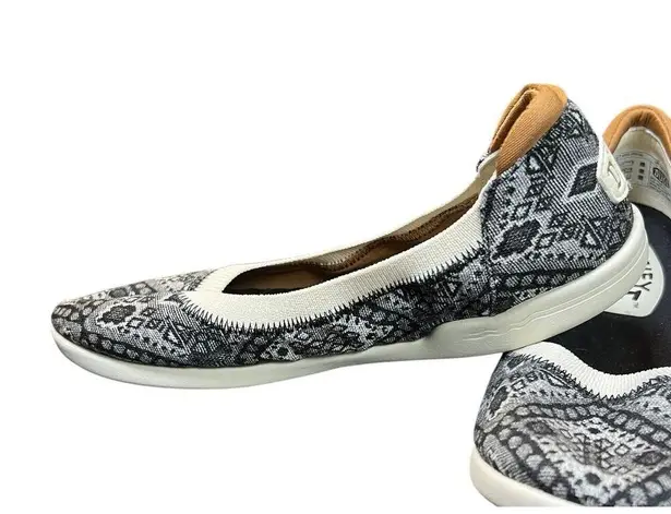 Hey Dude Women's Savannah Slip-on Boho Festival Cream Size 6