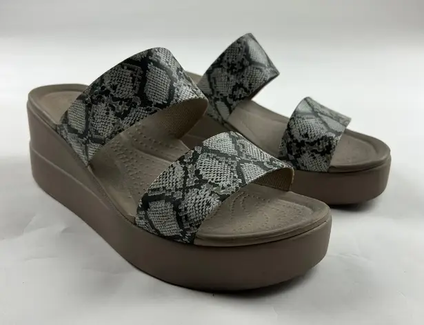 Crocs  Beige Snake Print Brooklyn Mid Wedge Strappy Sandal W10 - Image 1