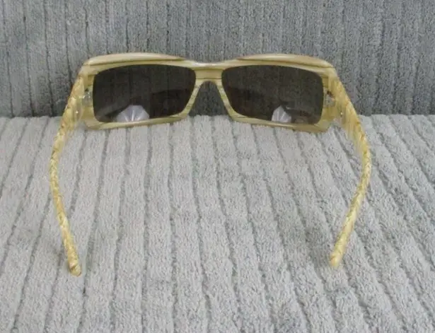 New Divine Eyewear Crush Tan Horn/Amber Sunglasses NWT Women's