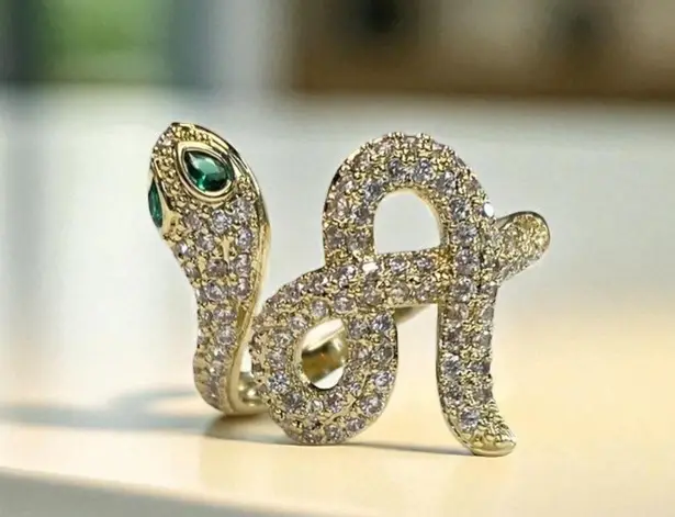 Gold Crystal Snake Ring Size 8