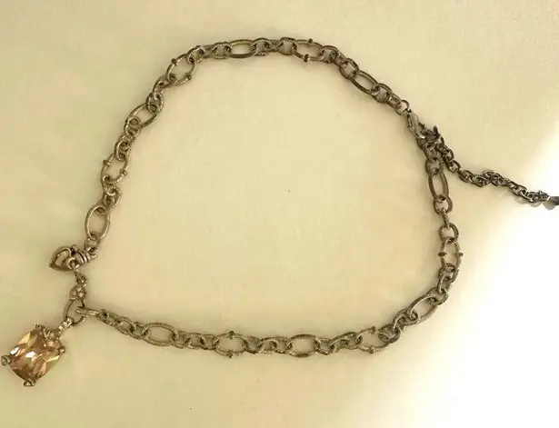 Vintage rhinestone pendant necklace