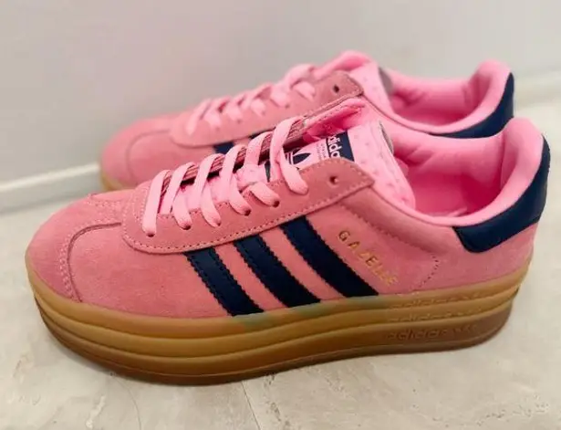 ★adidas★Gazelle Bold Pink Glow Victory Blue★追跡可 Adidas Women's Gazelle Bold W Sneakers in Pink Glow/Victory