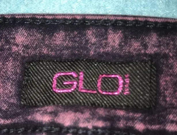 GLO skinny stone wash pleat detail down front of jeans Y2K vintage NEW size 5