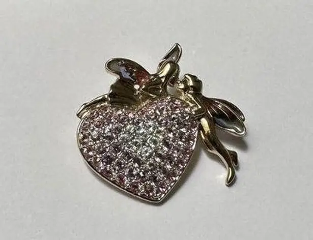 Monet  Gold Tone Brooch Pin Pink Rhinestone Heart Fairy Couple Kissing Fairycore