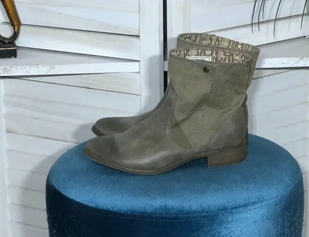 Roxy  Ankle Boots Taupe Canvas Leather Size 7 thumbnail 2