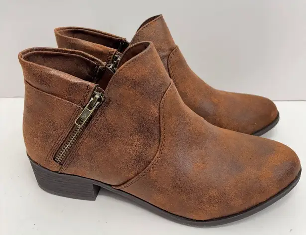 Sun + Stone Boots Womens Brown Double Zip Size 7 Almond Toe Cushioned NWT