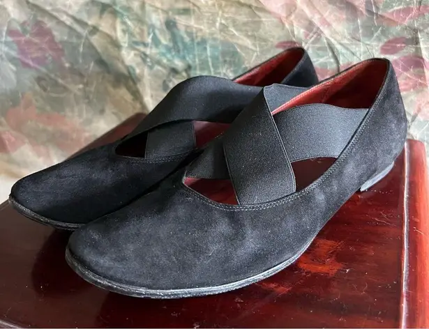 Donald Pliner Donald J Pliner Italian Black Suede Leather Flats 7.5