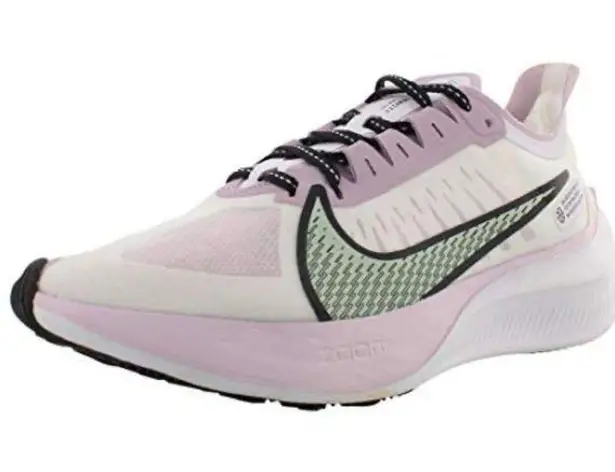 Nike  Zoom Gravity “u complete me” Running Shoes Size 9 Iced Lilac Pistachio