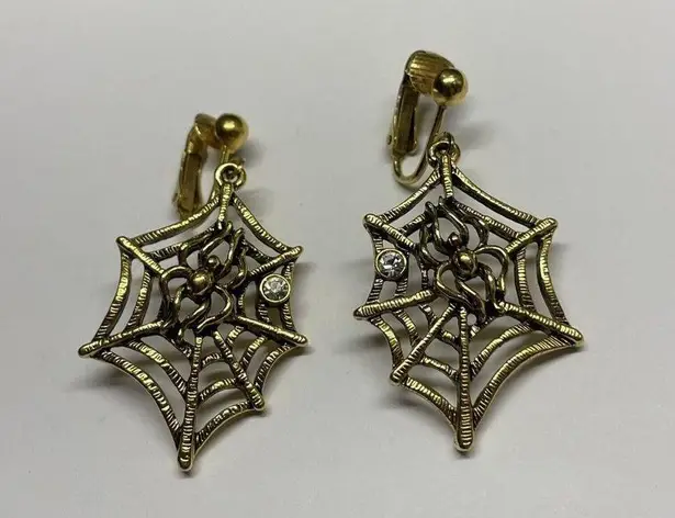 Gold Tone Rhinestone Spider Web Dangle Drop Clip On Earrings Halloween