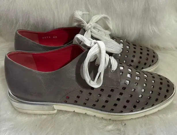 Pas De Rouge Women's Gray Leather Perforated Lace Up Oxford Shoes Size 40