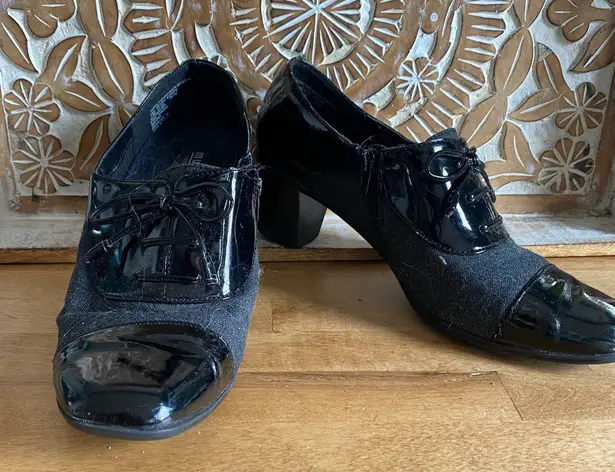 Munro Tweed Shiny Oxfords