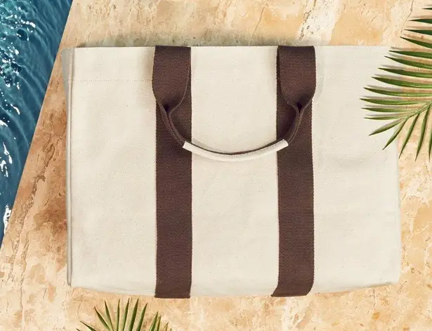 The Bar NWT- Le Marche La Plage Tote - Perfect for Beach and Travel 🏝️🌊👙☀️