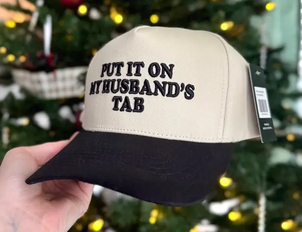 NWT Trendy Trucker Hat Black ‘Put It On My Husband’s Tab’ Unisex Adjustable Cap