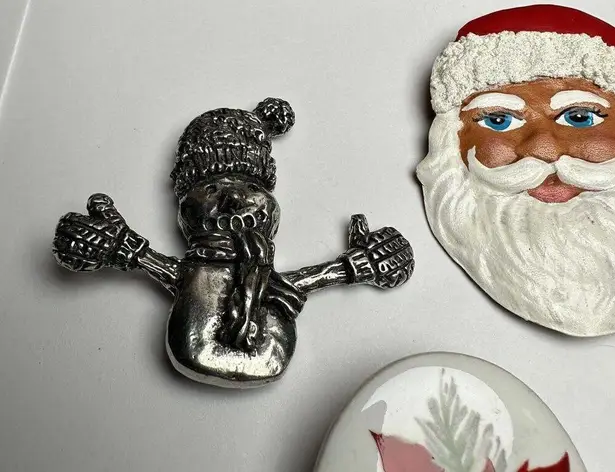 Santa Claus, Poinsettia, Snowman, Stocking Christmas Holiday Brooch Pin Lot Of 4