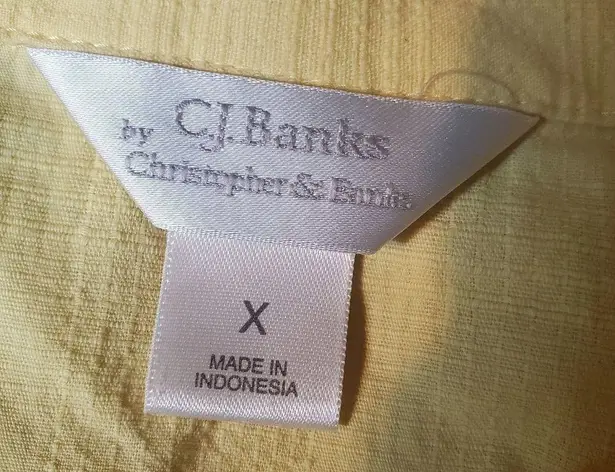 cj banks  Yellow Short Sleeve Button Down Shirt (X)