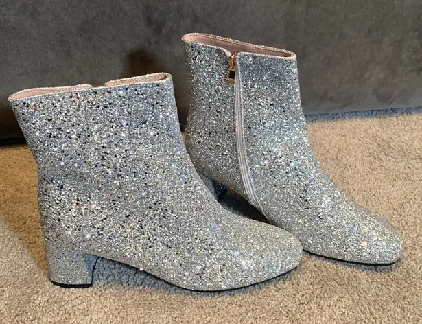 Women’s Silver Glitter Covered Chunky Heeled Party Boots Zipper Size 11.5 NEW Silver