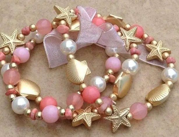 Gold Tone Coral Beach Nautical Stretch Bracelet Pink