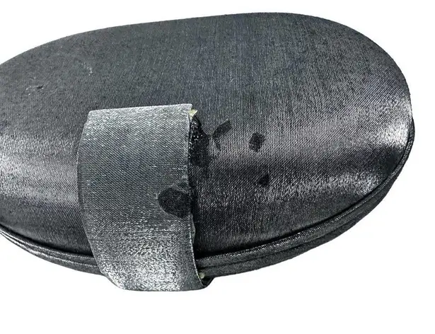 VTG Exclusively For You LORD & TAYLOR Grey purse w/ Silver curb link chain Gray