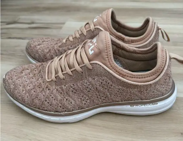 APL Women’s TechLoom Phantom Rose Size 9 Sneaker