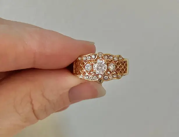 LJ Avon Rosegold Lattice Ring Levinson